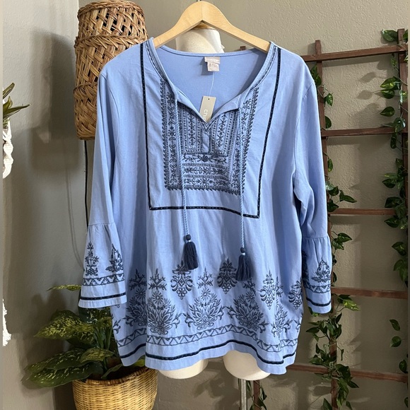 ☑️NWT Chico’s Embroidered Peasant Blouse Tie Tassels 3/4 Bell Sleeve XL 3 - Picture 4 of 9